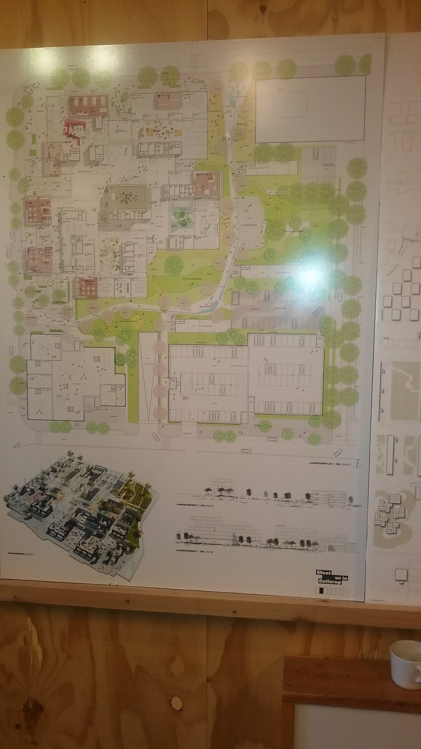 Plans du projet de renouvellement à Gellerup, dans le local de présentation du projet pour les habitants.